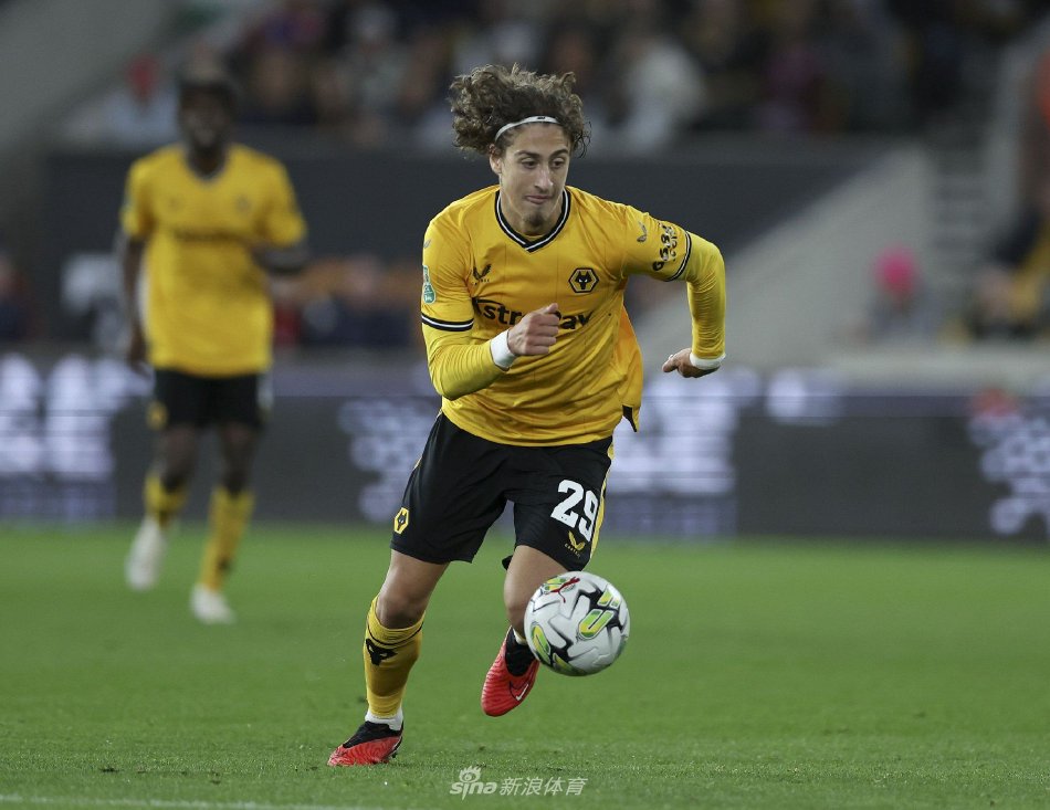 令人惊讶 令人惊讶