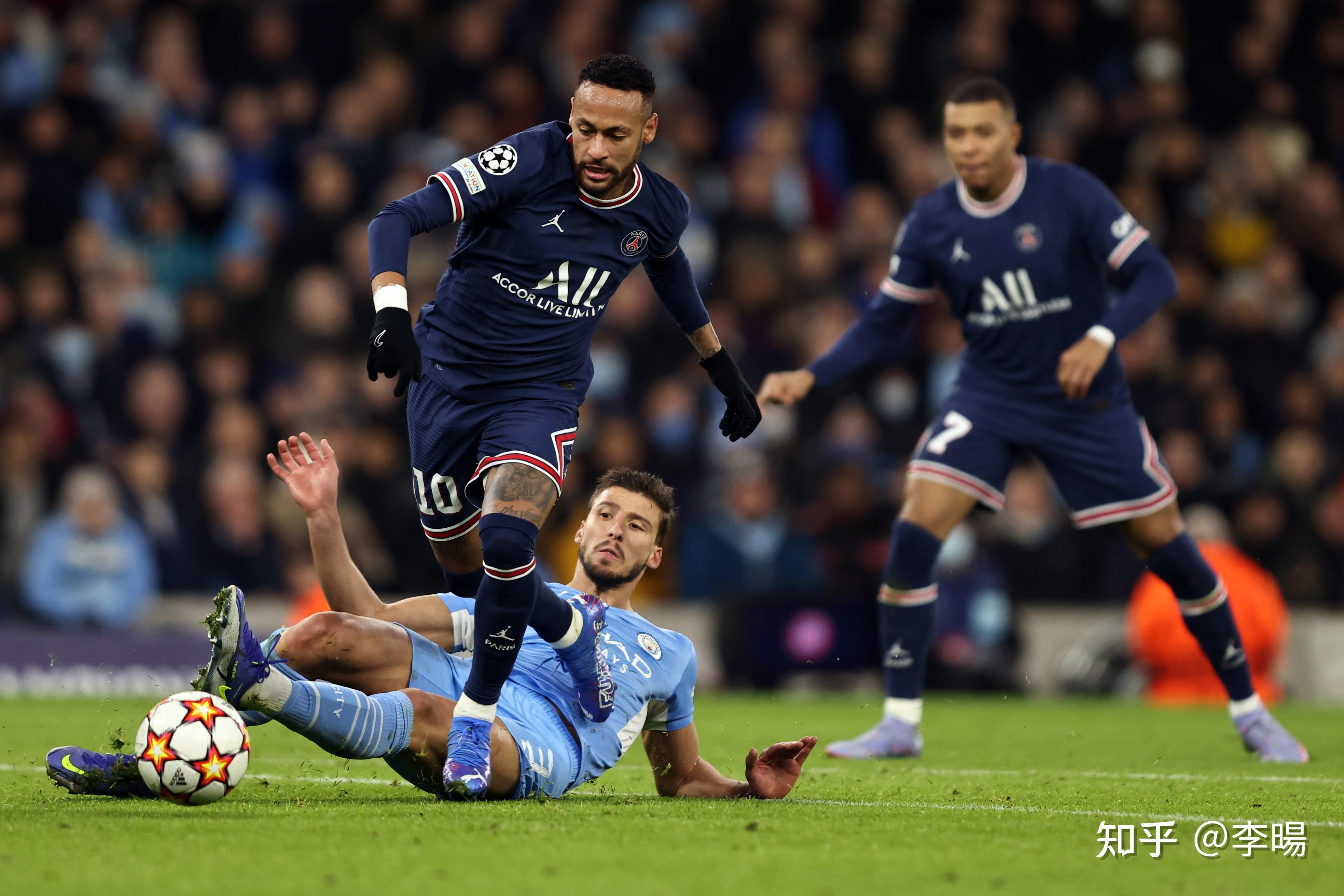 曼联占据控 曼联占据控