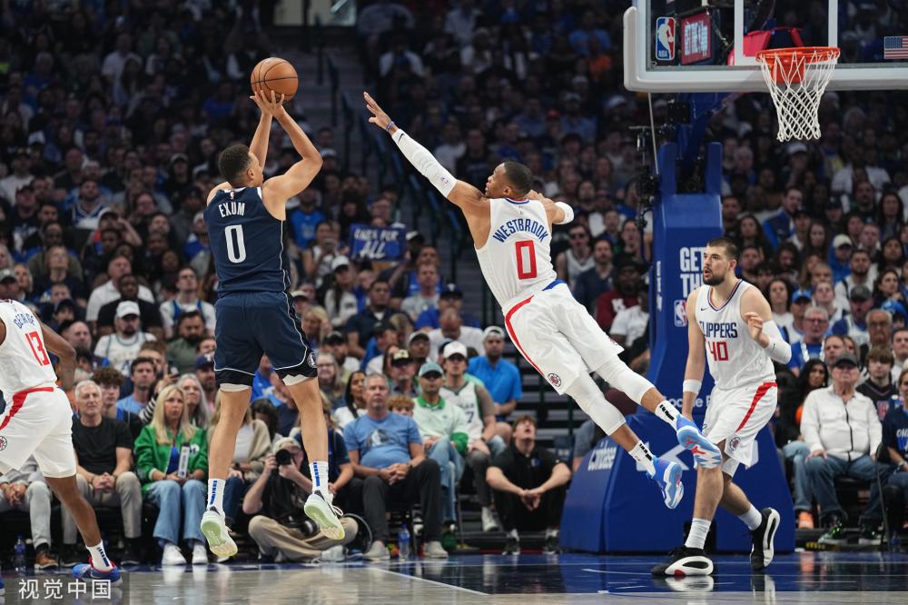 季表现造成 季表现造成